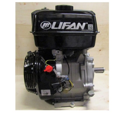 Двигатель бензиновый Lifan 188F (Ø25мм) Двигатель бензиновый Lifan 188F (Ø25мм)